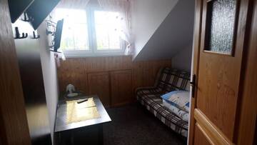 Фото номера Одноместный номер с собственной ванной комнатой Фермерские дома Pokoje Gościnne Strażnica г. Ярославец 4