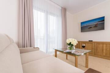 Фото номера Полулюкс Отель Hotel Szlak Bursztynowy г. Ярославец 4
